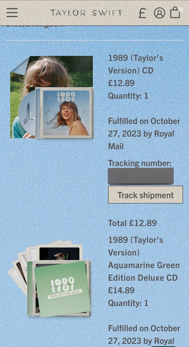SwiftieSolo's tweet photo. Did anyone else not receive the correct order from the UK store? 🤔  

@taylornation13 https://t.co/jK21mgCMxN