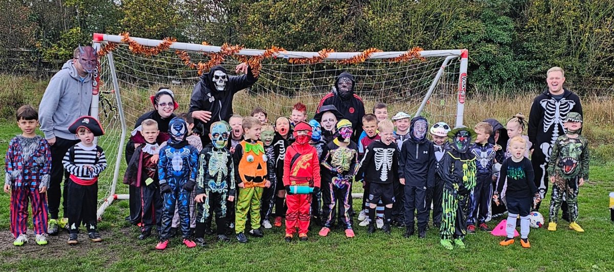 <a href="/Teamgrassroots_/">Grassroots</a> <a href="/FutureRocksETU/">#FutureRocks</a> #Halloween2023 
<a href="/EssexCountyFA/">Essex County FA</a>

My 3- 6 year olds had loads of fun today