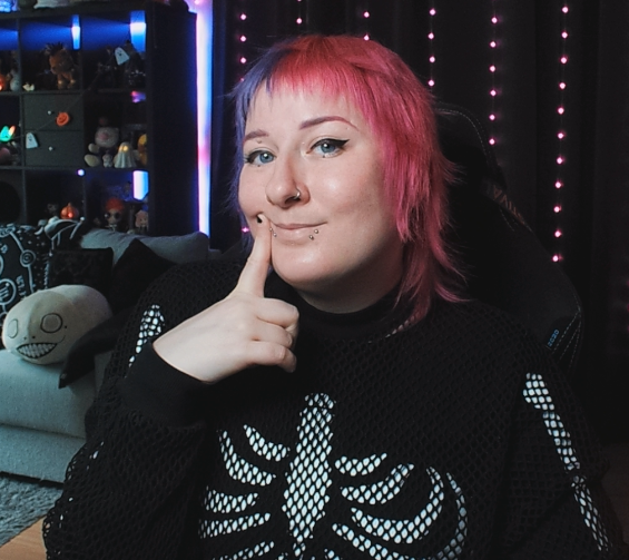 I'm LIVE! Raising money for <a href="/GamersOutreach/">Gamers Outreach</a> with <a href="/TheSkellySquad/">Skelly Squad for Gamers Outreach</a> 💀

I'm playing one of my fav games: PREY so come &amp; jump scare me for a good cause and unlock special challenges and giveaways! ✨🎃✨

Link in comments! :3