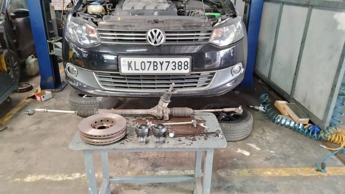 GAutocraft's tweet photo. #GermanAutocraft #Aluva #Ernakulam #Kerala #india near ambattukaavu metro station.#Volkswagen #Volkswagenindia #Skoda #Skodaindia #Audi #Audiindia #PoloLove #virtus #slavia #taigun #kushaq https://t.co/4UbJytUaEX