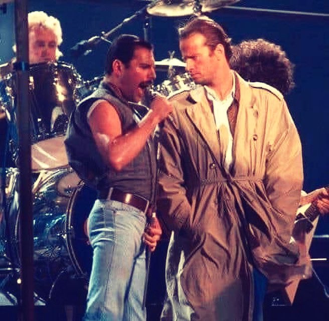𝗪𝗵𝗼 are they 👑🗡️❓ Wrong answers only ❌
#queen #freddymercury #christophelambert #highlander #the80s