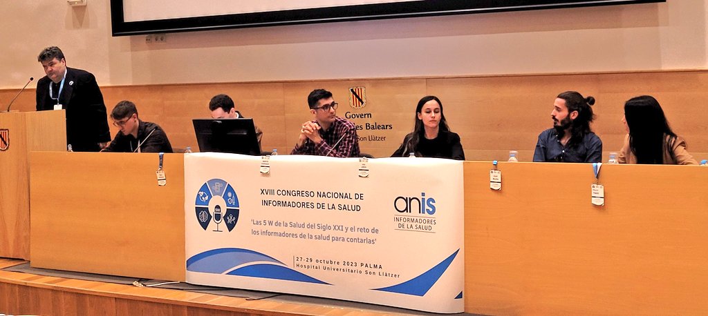 ✅️Interesante mesa sobre la visión de los jóvenes de la información sanitaria en el congreso #Anis23 
(El propio <a href="/MarcosDoGo/">Marcos Domínguez</a> asume q sube la media de la mesa pero qué gusto escucharle) 👌