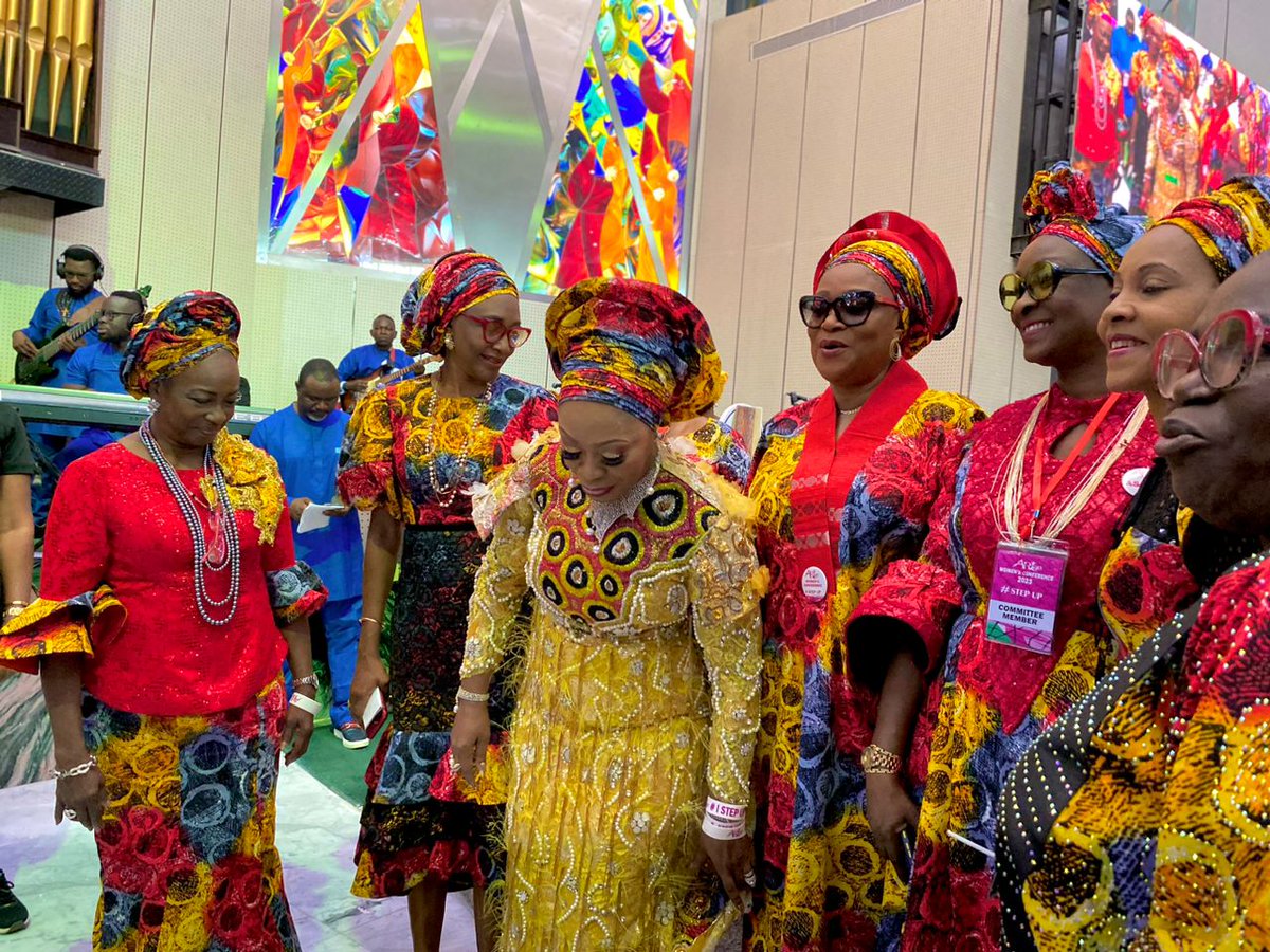 sijuiluyomade's tweet photo. WE ARE LIVE 

#StepUp2023
#Arisewomensconference
#Arise2023 https://t.co/VkCRB6VfUA