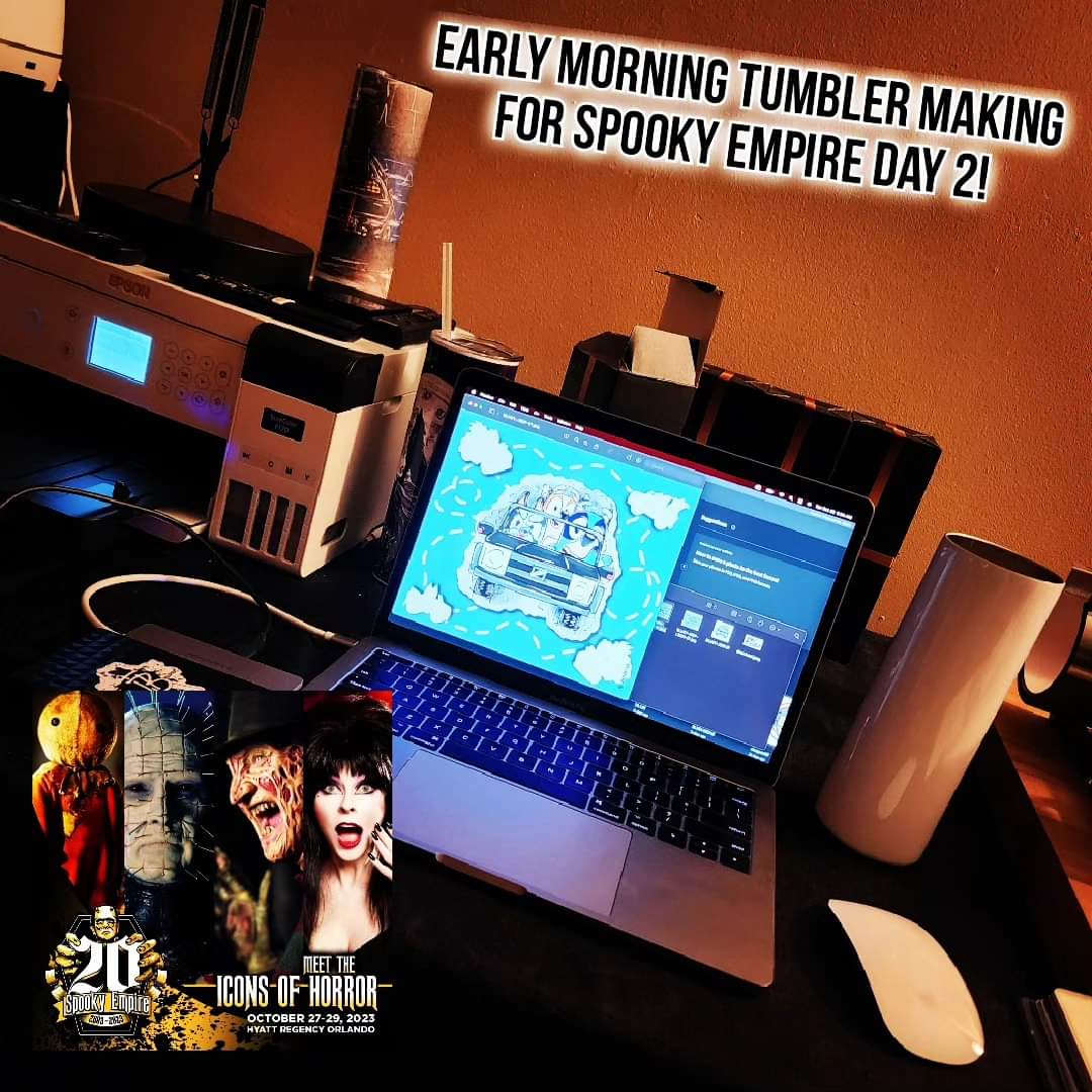 JBauerart's tweet photo. Morning!!
Gearing up for day 2 of @spookyempire !
#JBauerart #art #artist #create #tumbler #tumbler #cupmaking #spookyempire #spookyseason #bluey #Orlando #Florida https://t.co/aCFDPOgoTc