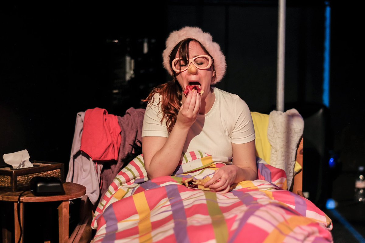 We open #Earshot at <a href="/YvonneArnaud/">Yvonne Arnaud Theatre</a> on Thursday!!

A Deaf accessible feast including #CreativeCaptions #VisualFoley &amp; #Projections - this our most ambitious (&amp; funniest!) show yet.

Come join us &amp; be some friendly faces: yvonne-arnaud.co.uk/whats-on/earsh… 🎟️