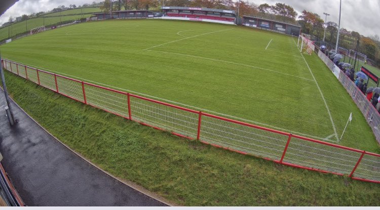 creweutdfc's tweet photo. Despite the heavy rain Crewe Park is in top condition for the visit of Tandragee Rovers this afternoon. Huge thanks to Joel at Dawson Contracts for unbelievable maintenance #crewepark #cut #marked #pitchperfect https://t.co/kePDhNmVKu
