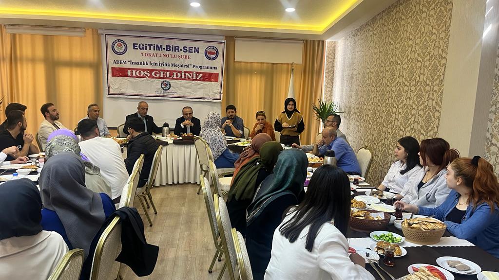 Tokat ADEM kulübü olarak 28 Ekim Cumartesi günü misyon ve vizyonumuz hakkında akademisyen danışmanlarımız ve il temsilcilerimiz eşliğinde, soru ve görüşlere yer vererek istişareli ve verimli bir tanışma ortamımız oldu.
#iyikiADEMvar
<a href="/gencmemursen/">Genç Memur-Sen</a> 
<a href="/ADEMgenelmerkez/">ADEM Genel Merkez</a>