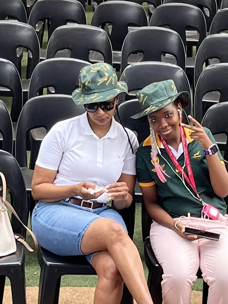 Selbybok's tweet photo. Here comes the @Springboks Bomb Squad. Go Bokke!
#Mayibuye
#StrongerTogether
#BringItHome
@CityTshwane will host the #BoksVictoryParade at Tshwane House on Thursday, 2 November 2023
@WorldRugby #RugbyWorldCupFinal
🇿🇦 vs 🇳🇿 9pm
#LoftusPark
Tshwane ra tshwana https://t.co/SUdRXvZkFw