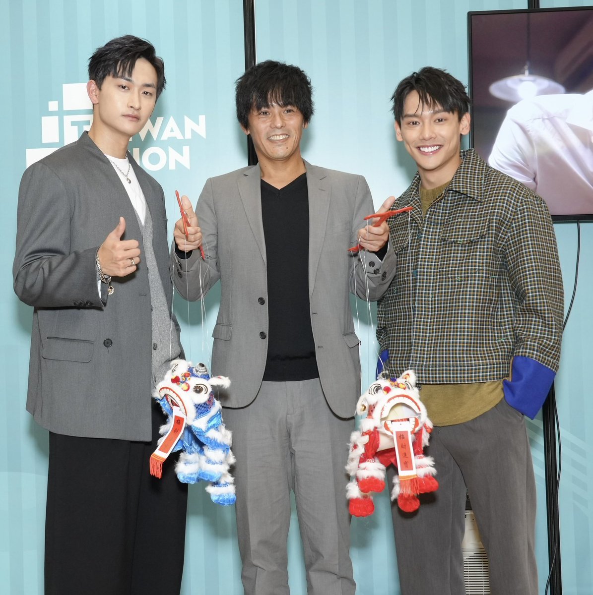tigerahloha's tweet photo. 日本行結束～～
這輩子想都沒想過會用這種方式去日本 

到了SPO 參加了電視節
環環相扣的一切 才有了今日的成果 
要感謝的人太多了 那就謝天吧～🙏
#youaremine #絕對佔領 #蕭鴻 #毛祁生 https://t.co/CgIZYnvX28