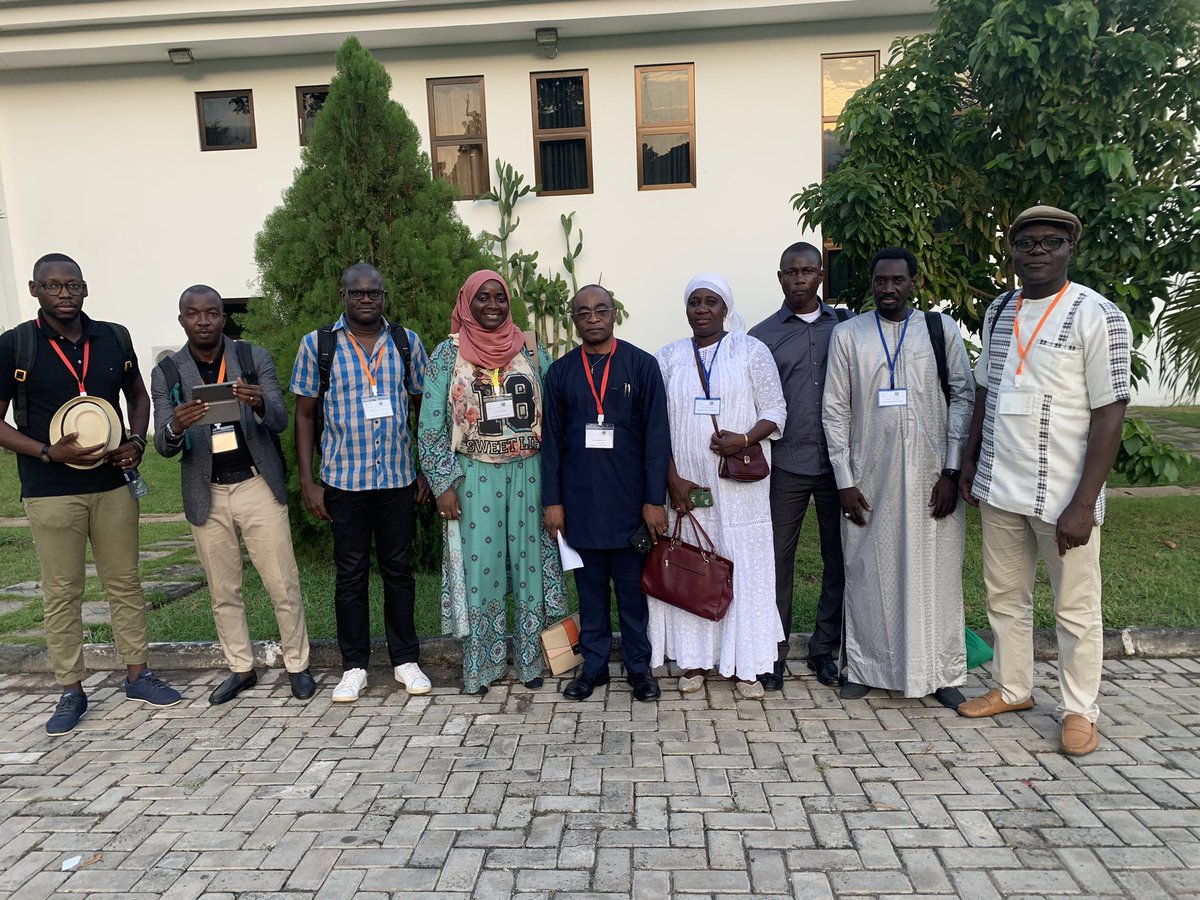 NdioneAugustin's tweet photo. Des chercheurs du @CladUcad, de @ifan_cheikhanta et du 
Département de Linguistique de la FLSH de @UCAD_Senegal au Congrès International de la West African Society of Linguistics @wals_1965 a Accra, Legon, @UnivofGh. @APS_Senegal @Kebetubot @djibrilsilue @ConstantineYuka https://t.co/lUm1cLjotZ