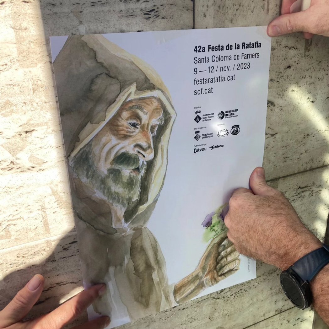 Conf_Ratafia's tweet photo. 😀Cada cop tenim la Festa més a prooooop!

📰Les revistes amb tota la informació ja són camí de casa vostra. 

📲Recordeu que teniu tota la programació a https://t.co/3wxsD4ENsL i a l'App Ratafia. https://t.co/FhwZ4xmYs2