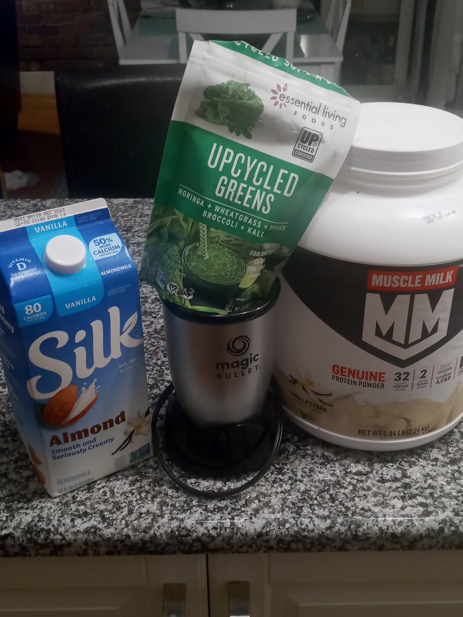 Early workout complete.  Recovery breakfast on deck.<a href="/MuscleMilk/">MUSCLE MILK</a>  Beast Mode while most sleep. Thanks for the motivation <a href="/Ericthomasbtc/">Eric Thomas</a>