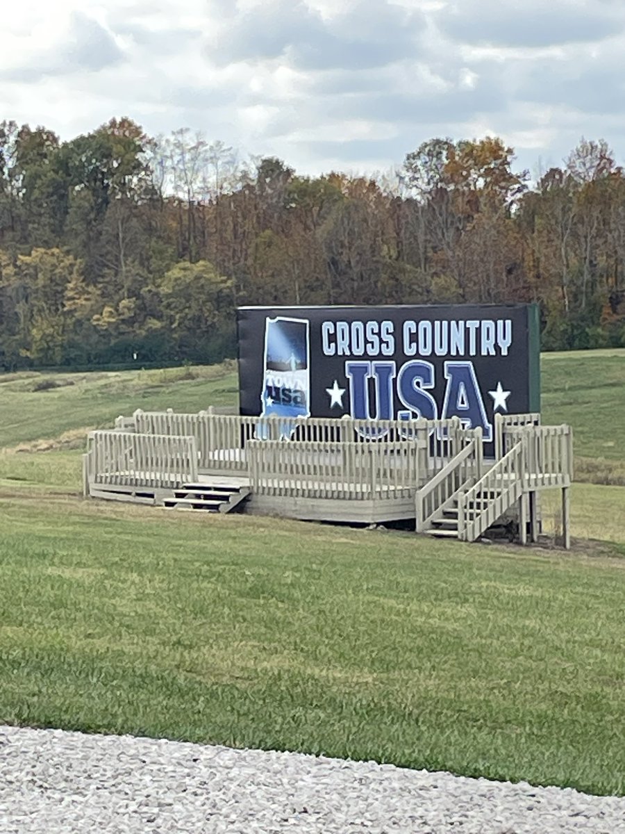 ccityxc's tweet photo. Highlights from yesterday:

Photo ops on the awards stage
Practice on the best course in the USA!
Dinner at Piloni’s Italian Restaurant

Making memories and ready to compete!

Good luck today Kenya, Samantha, Marcus, and Gavin!

It’s a great day to have a great day! https://t.co/JFW0NeDw7O