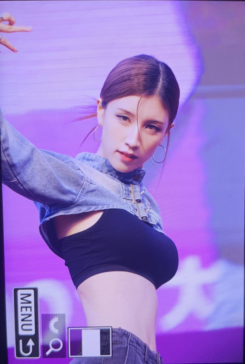 Queen of Diamonds tweet media