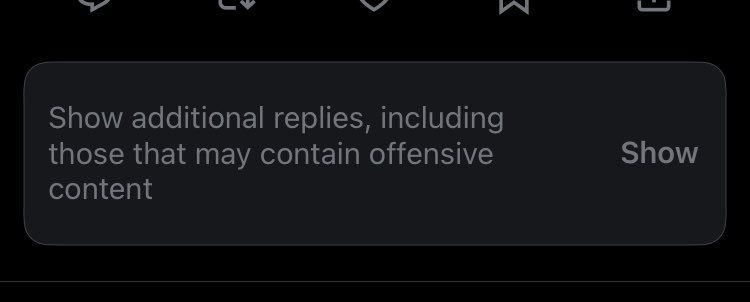 mioriorimi's tweet photo. fuck this app 😭 😭😭 i really don’t want to go to fb but i might have to 💔🙁 i got marked as spam lmaoo and my comments don’t show normally they look like this 🤚 this used to be the only app to find chamba te odio elon me cago en ti y en todo te odio nuerete https://t.co/f9ofglre9z