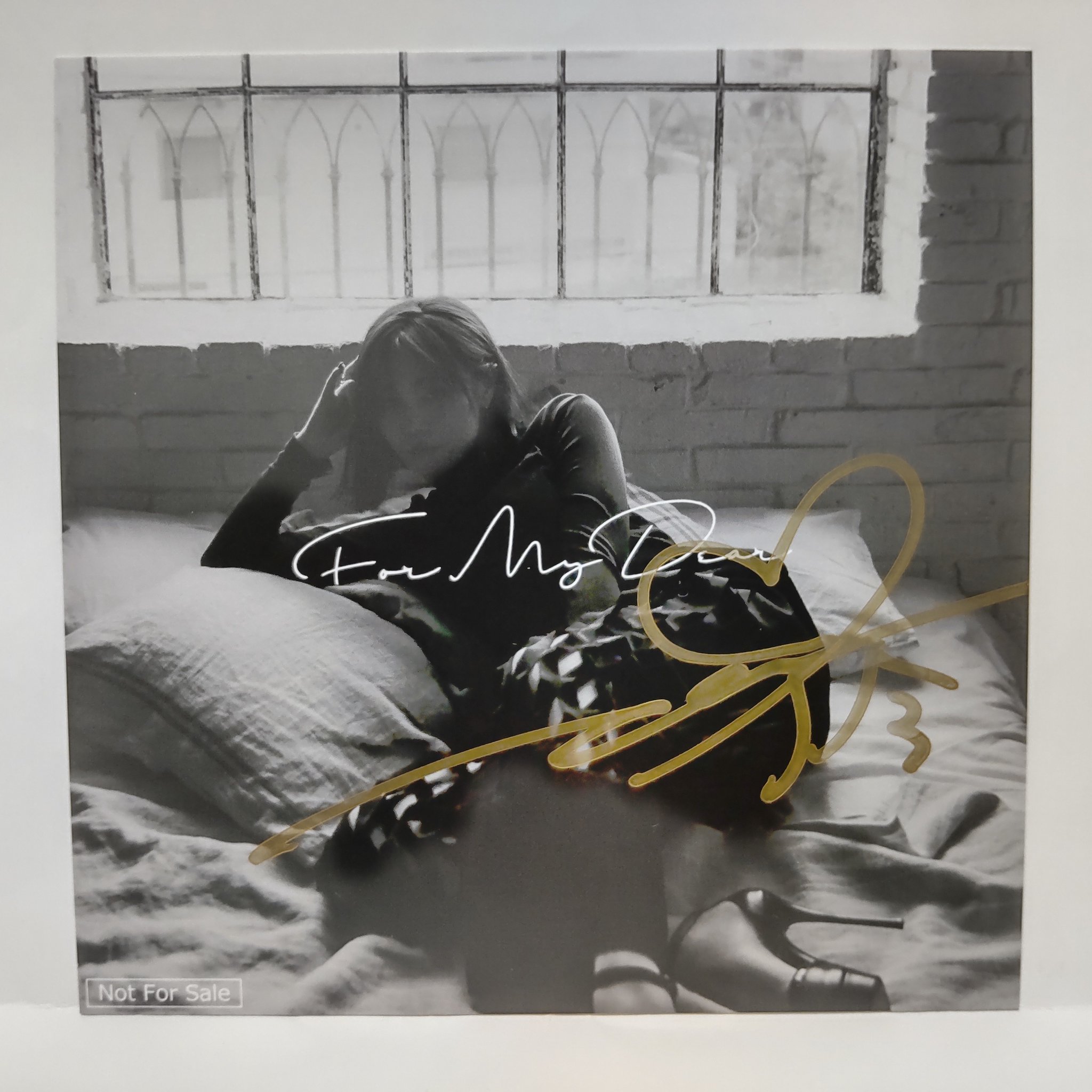 鷲尾伶菜 クッション 鷲尾伶菜 クッション