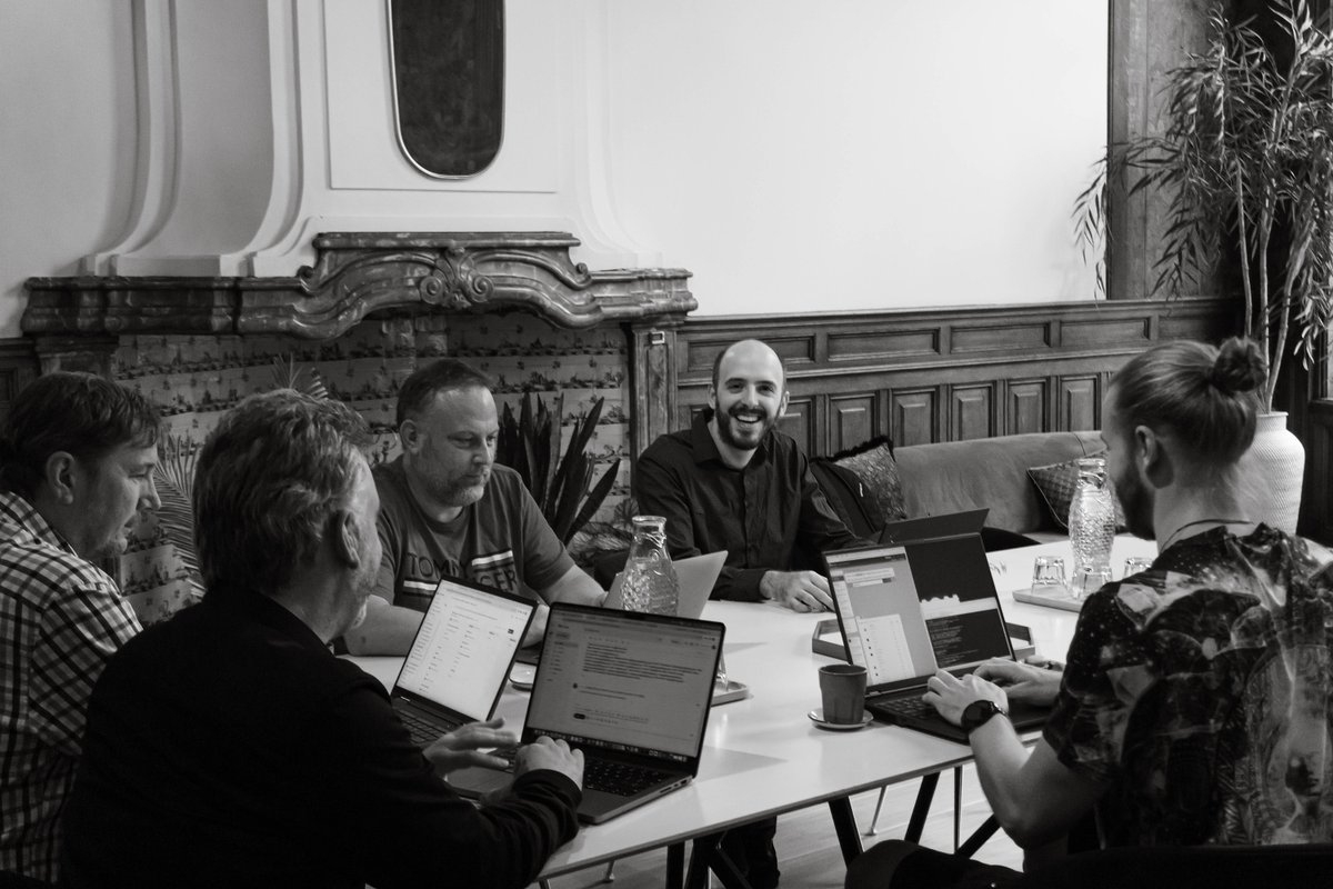 RuudNL's tweet image. Our embrace of remote work at @InfuseVideo has united top-tier talent from Montevideo 🇺🇾, San Francisco 🇺🇸, and the Netherlands 🇳🇱. While our digital collaboration is productive and smooth, there's nothing like the energy of an IRL brainstorm.

And this synergy is brewing…