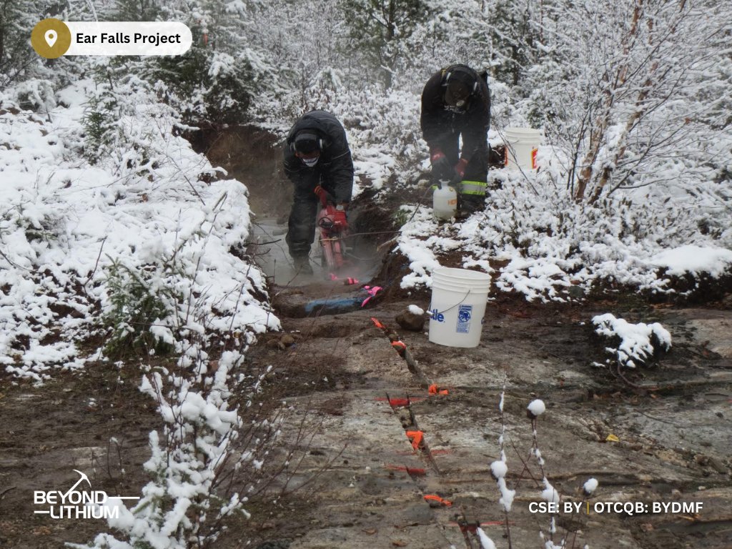 Beyond_Lithium's tweet image. Making great progress on a snowy day at our Ear Falls spodumene project – #BeyondLithium is hard at work, conducting stripping, trenching, and sampling! ❄️🪨

Stay tuned for more updates.

$BY.C #LithiumExploration #Ontario