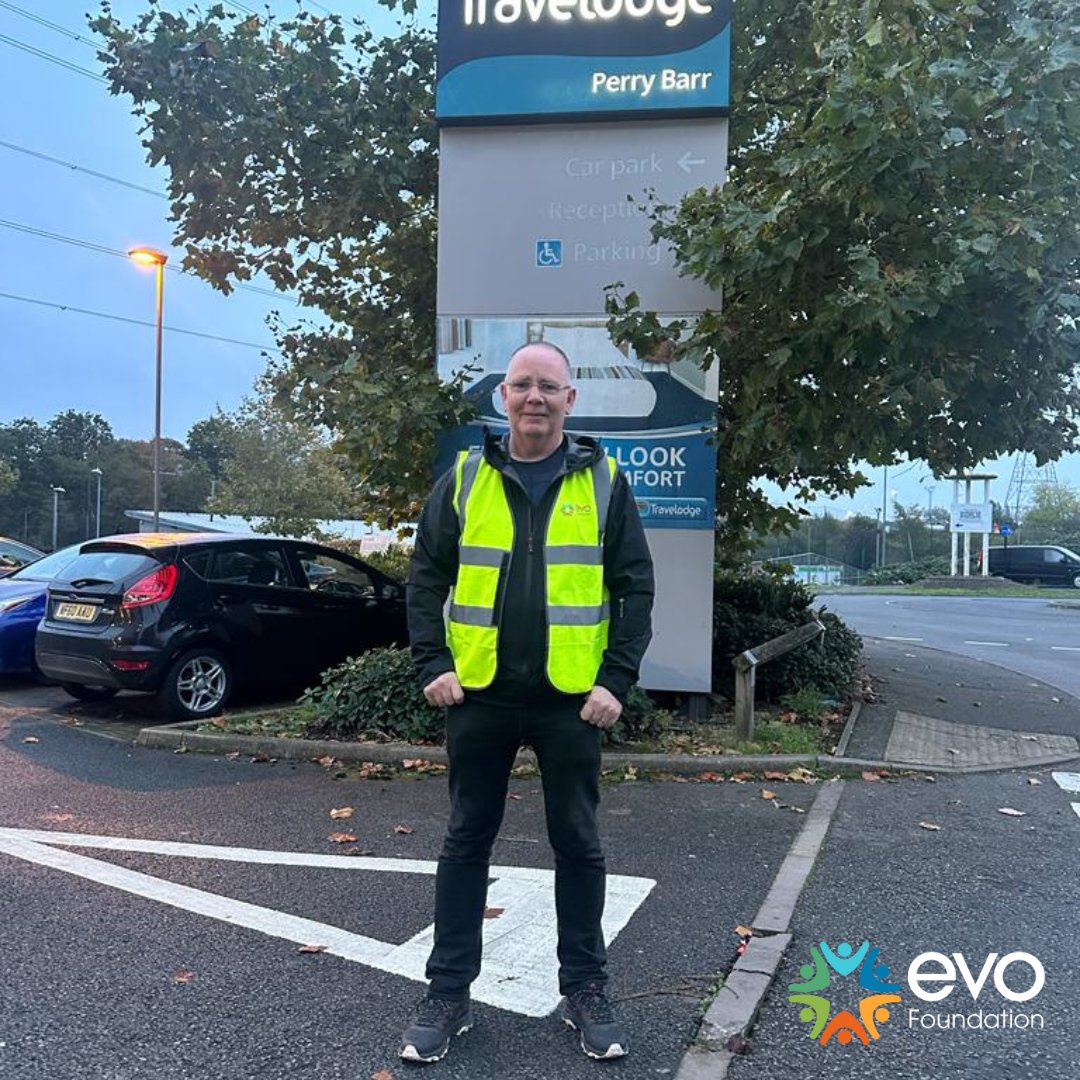Steve was full of smiles this morning as he embarked on Day 6 of the #Walkofevo. By the end of today, he will have walked the equivalent of more than 6.5 marathons! 

We're so close to raising £26,000, please donate and help cheer Steve on: hubs.ly/Q0270vwl0