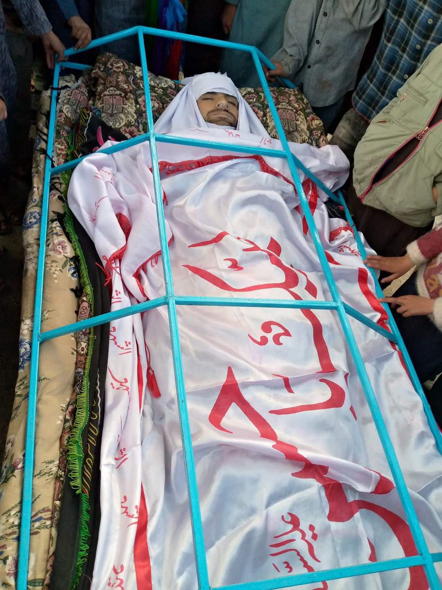 aleenafatima_02's tweet photo. Shia target killing start in parachinar , please raise your voice oppressed nation .๐
#Parachinar #Shiableeding #Shiagenocide https://t.co/25eCPA3Tp2