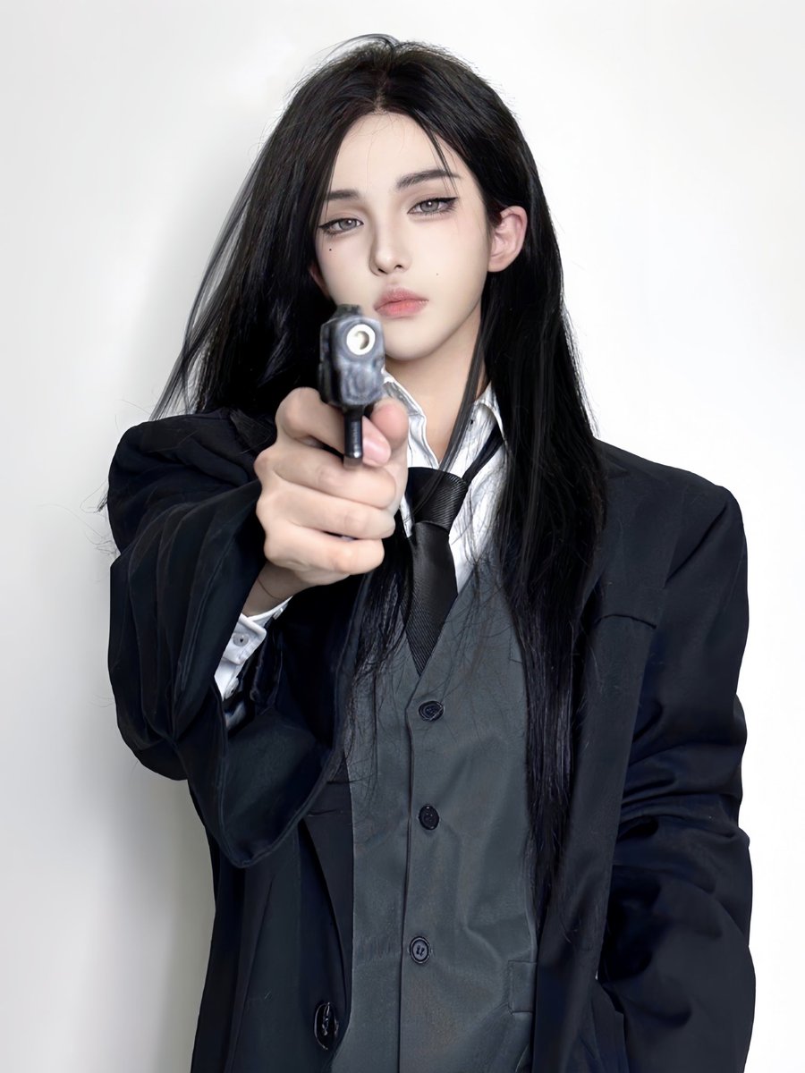 老板今天打谁
#cosplay https://t.co/zcUcjwRxz3