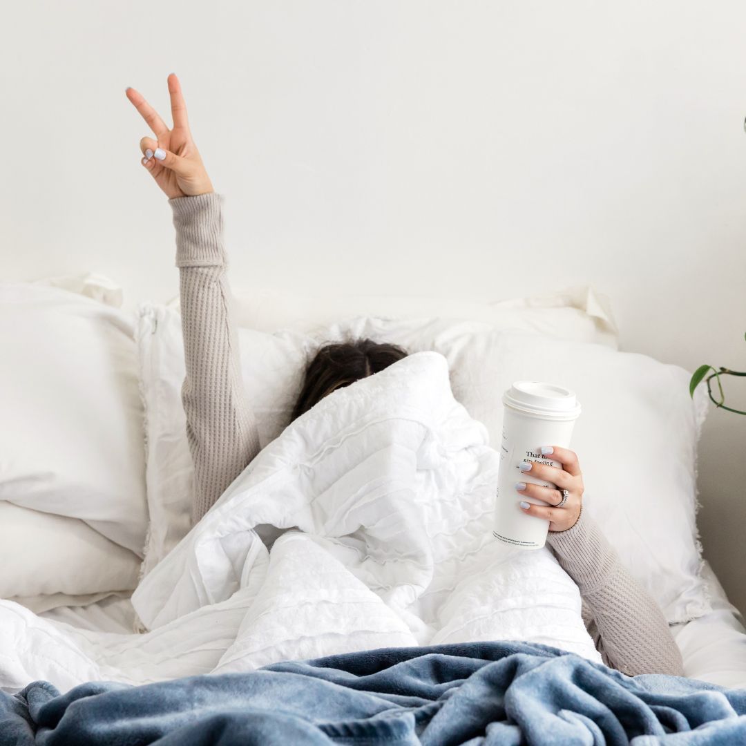 ⏰DON'T FORGET the clocks go back tomorrow meaning we all get one hour extra in bed 😍 Or we can all stay out an extra hour tonight? You decide 🙃🍾

#LettingAgentLeeds #PropertyManagement #LettingAgent #Leeds #LUU #LeedsStudent #LeedsUni #UniversityofLeeds #LeedsBeckett