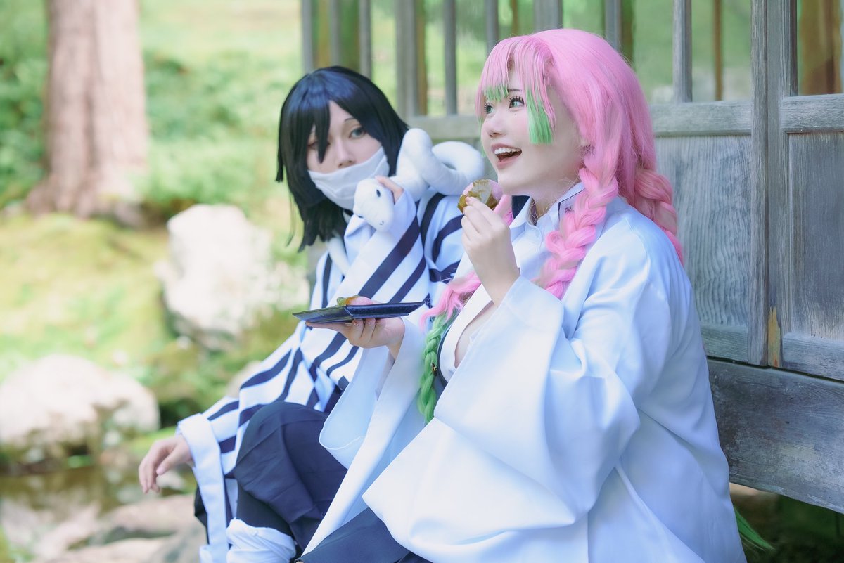 ♡し あ ん♡ (@re_cian_) on Twitter photo cos⌇鬼滅⌇おばみつ
『 伊黒さんと食べるご飯が一番美味しいの
だって__ 』
🐍···▸わさびくん(@wsbkun_ )
🍡···▸しあん
📸···▸Hirokiさん(<a href="/dai7891/">Hiroki0804@</a> )
#鬼滅の刃函館編1008 cos⌇鬼滅⌇おばみつ
『 伊黒さんと食べるご飯が一番美味しいの
だって__ 』
🐍···▸わさびくん(@wsbkun_ )
🍡···▸しあん
📸···▸Hirokiさん(<a href="/dai7891/">Hiroki0804@</a> )
#鬼滅の刃函館編1008
