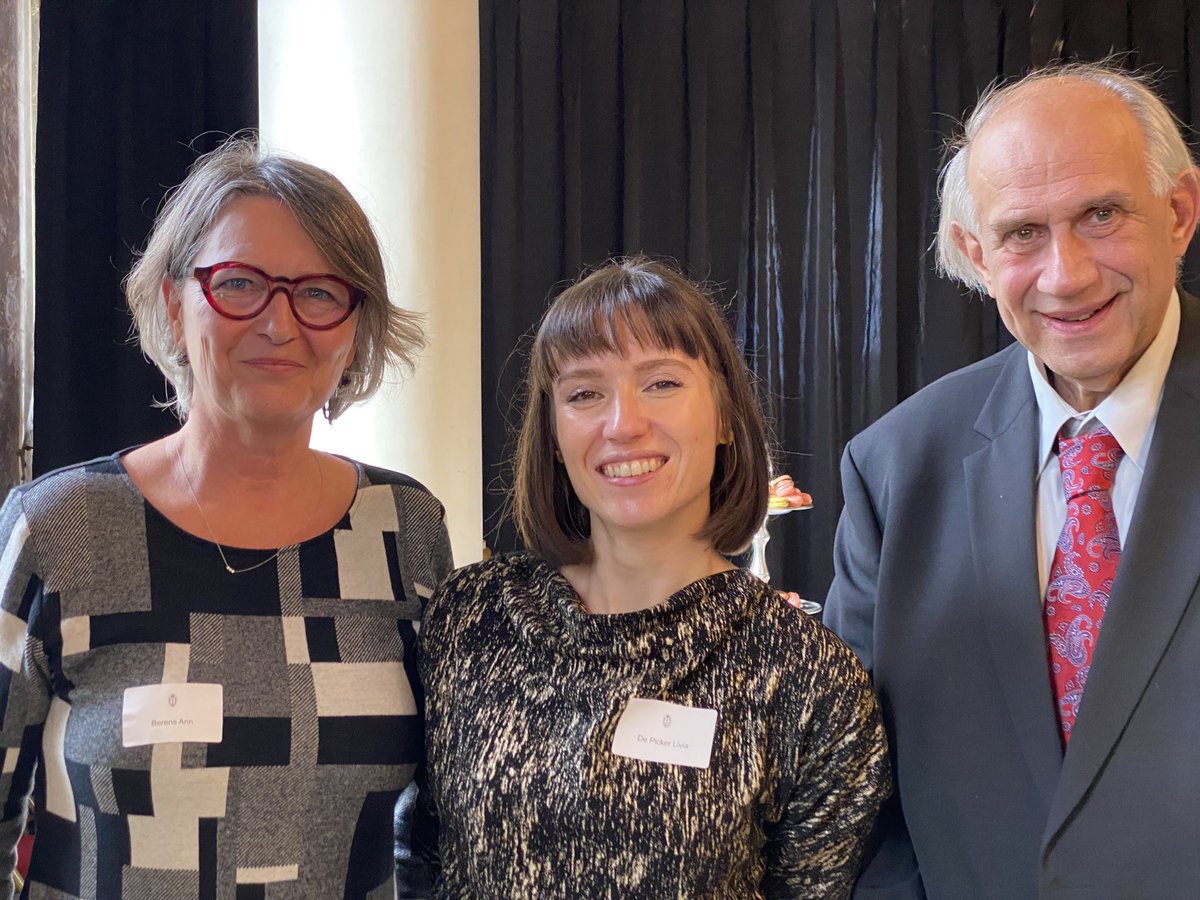 Onze Prof.Dr. Livia De Picker ontvangt de Prof.Dr. Bernard Sabbe prijs 2022 binnen de Koninklijke Academie voor Geneeskunde van België. Diepe buiging en grote fierheid !!! ⁦@UPCDuffel⁩