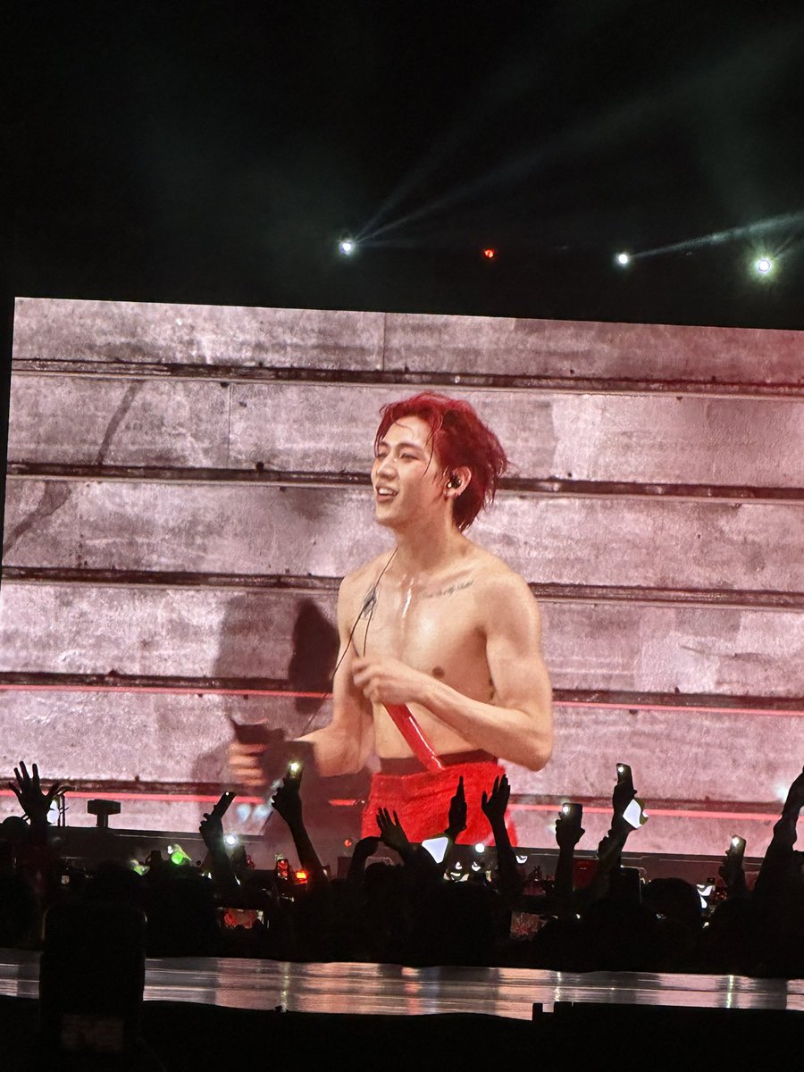 aeiaoey's tweet photo. พี่ล้มมมมลงตรงนี้!!!!
@BamBam1A #BamBam
#BamBamAREA52inBKKDAY1 https://t.co/smYGdgmAZ2
