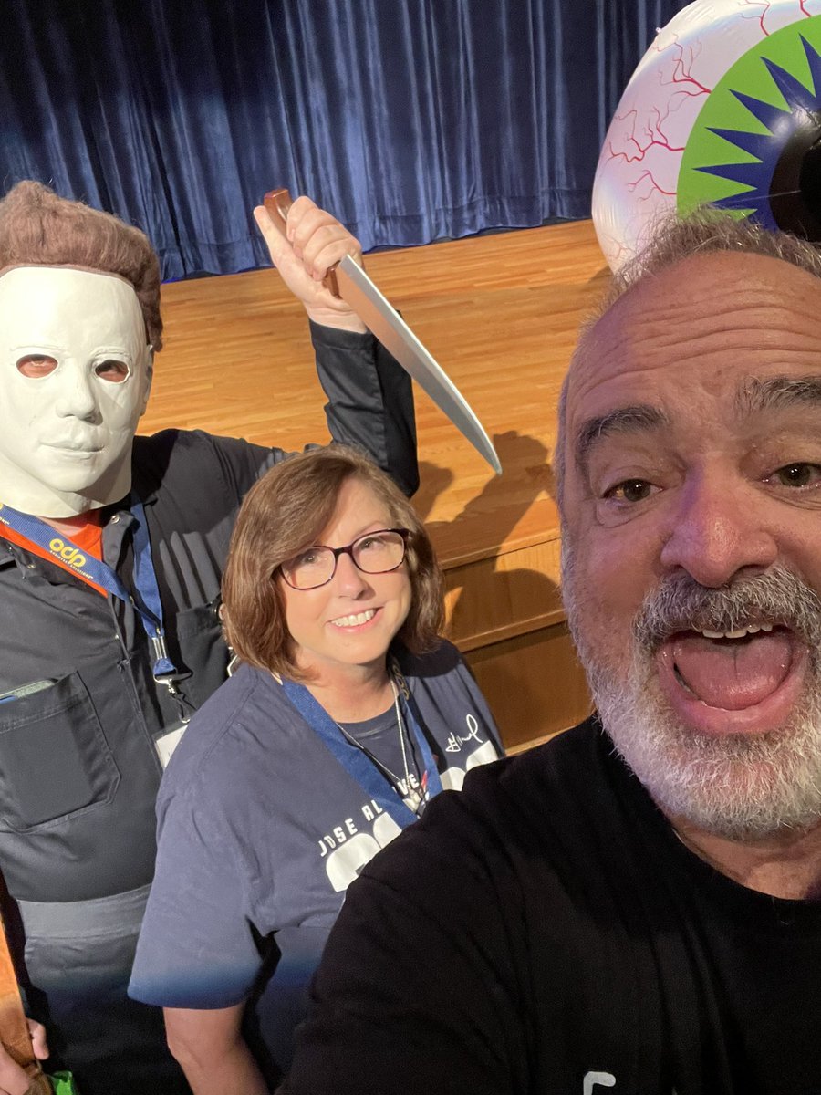 Fun on a Saturday morning with @KyleHine4 and meeting @gerrybrooksprin . 
Can’t wait for keynote. 
@JohnsonES_AISD #MyAldine #TCCA2023