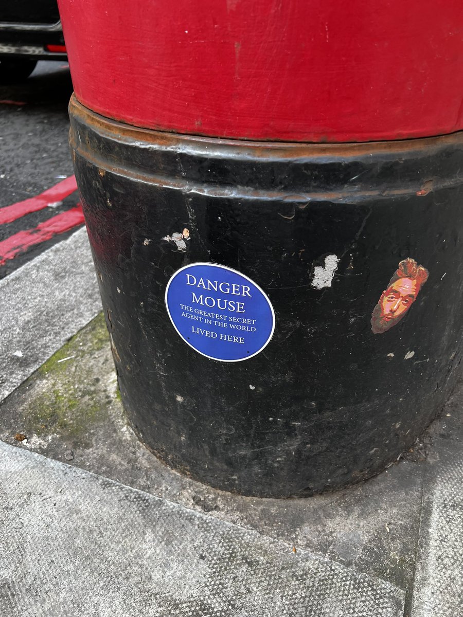 I’m on Baker Street. Finally. Recognition for the guy.
