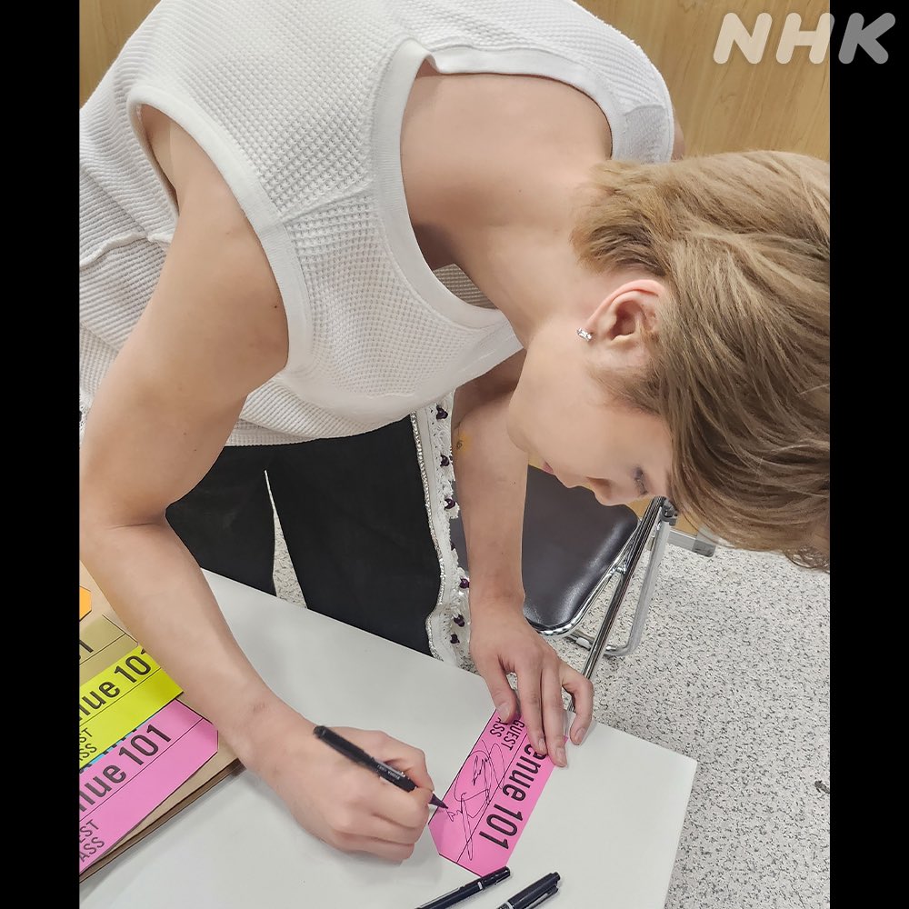 Venue101 #쟈니 
🤍🤍🤍🤍🤍