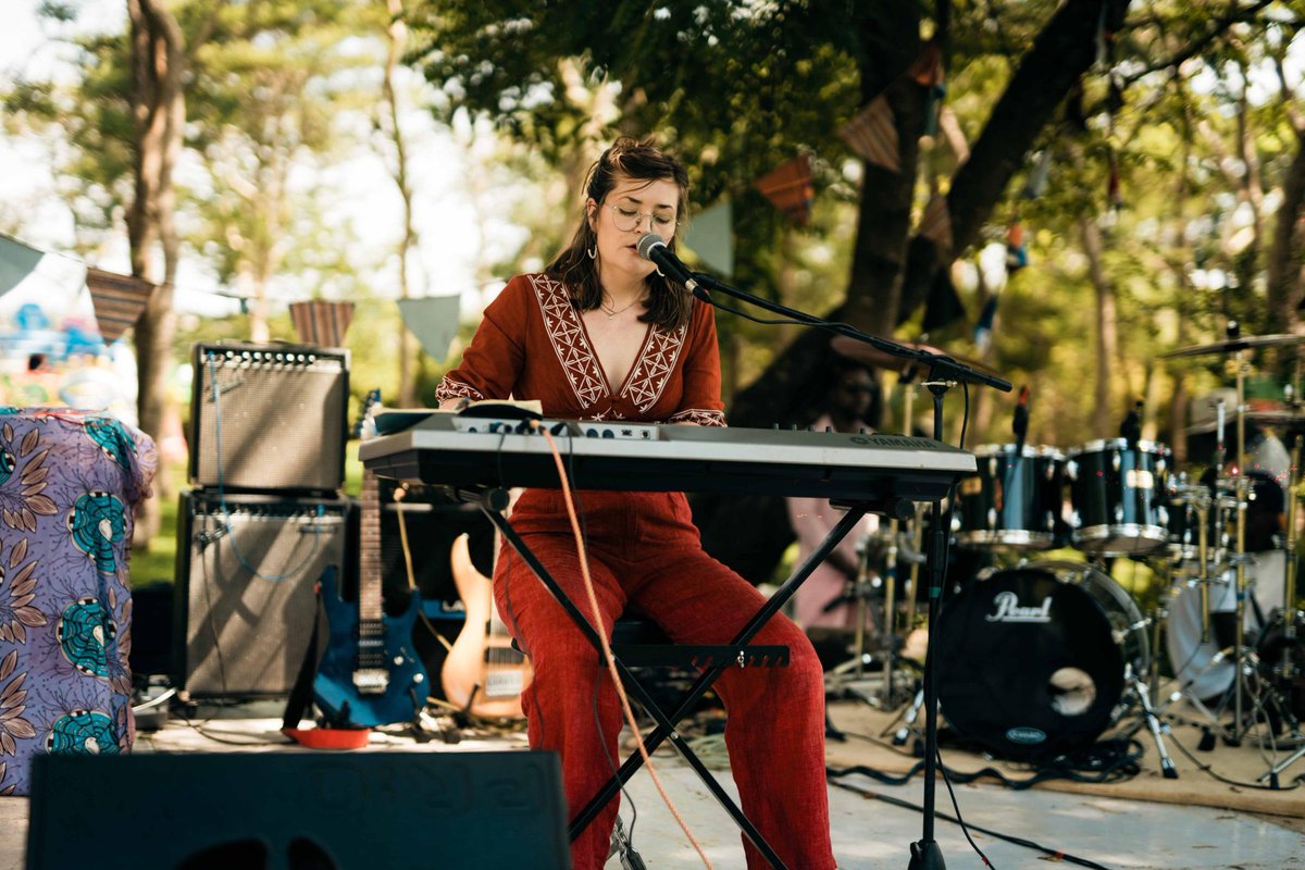LSC_mw's tweet photo. AMALIE STOKKE ON STAGE WITH AN ALTERNATIVE SOUND!!!!!!!!!! 
🔥🔥 https://t.co/k9Uat7Kl5F