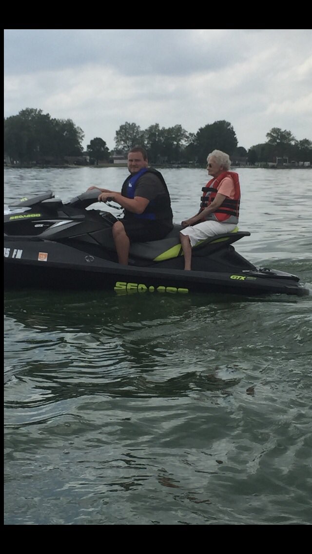 Ron Gorby tweet media