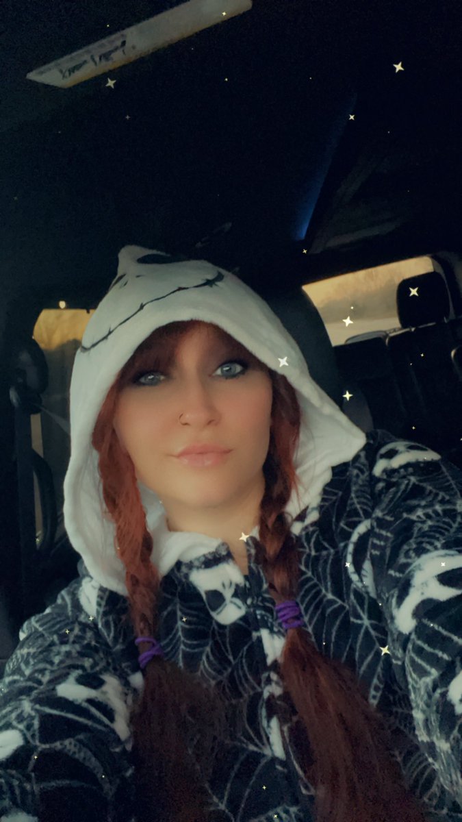 kodiack_bear's tweet photo. Dress up for work. https://t.co/bncCAMpHhu