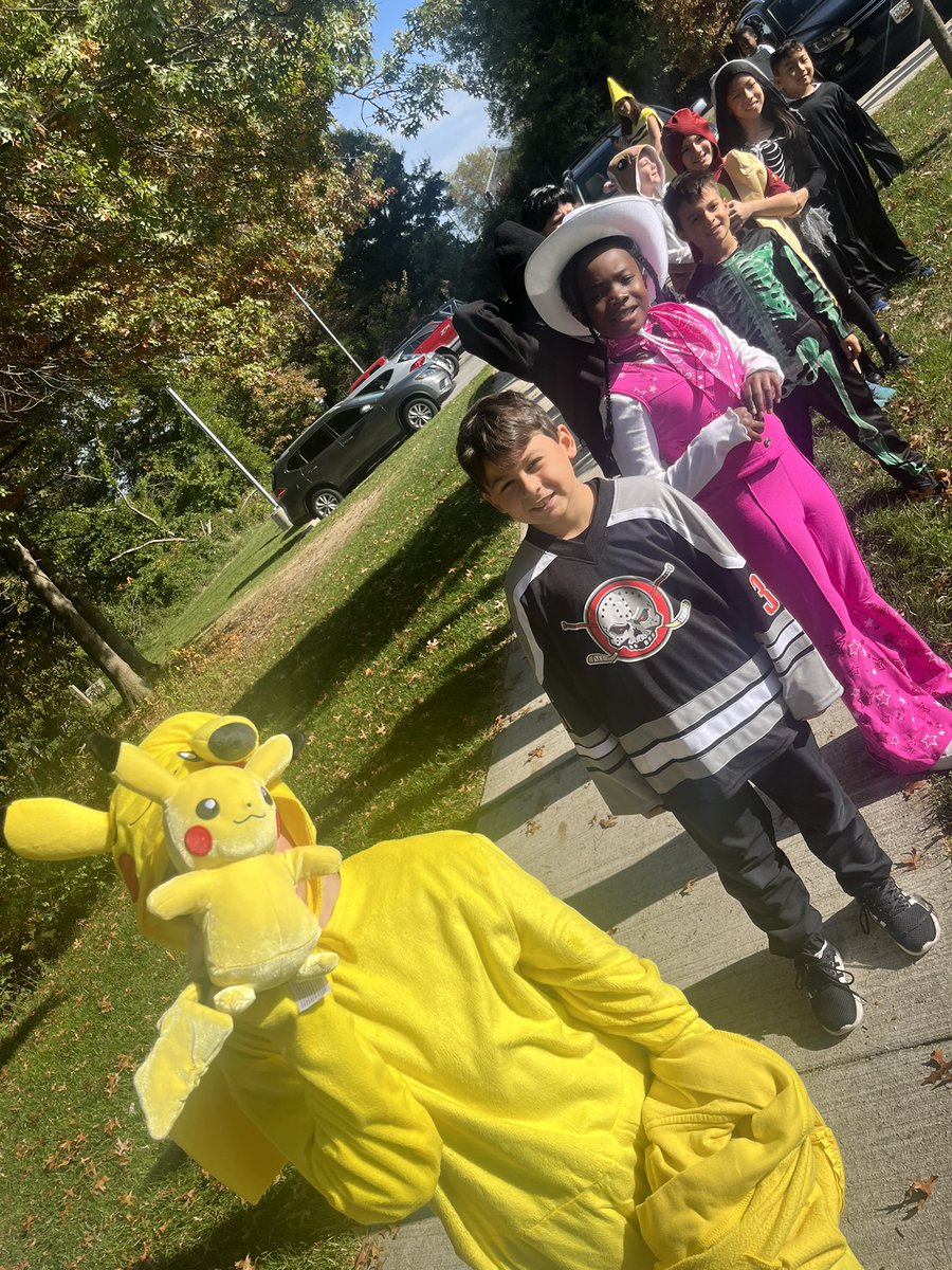 Andrea Street tweet media