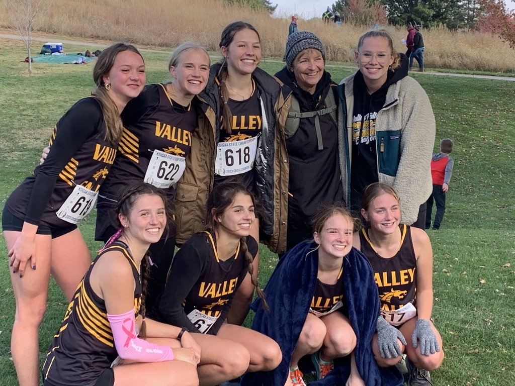 Congrats to your Lady Dragon cross country team on a awesome run today! 10th place finish overall in 2A!