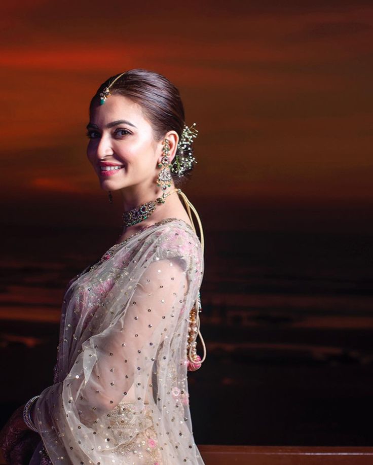 kritiklove_'s tweet photo. Kriti Kharbanda #HappyBirthdayKritiKharbanda https://t.co/Jx77MgcKhc
