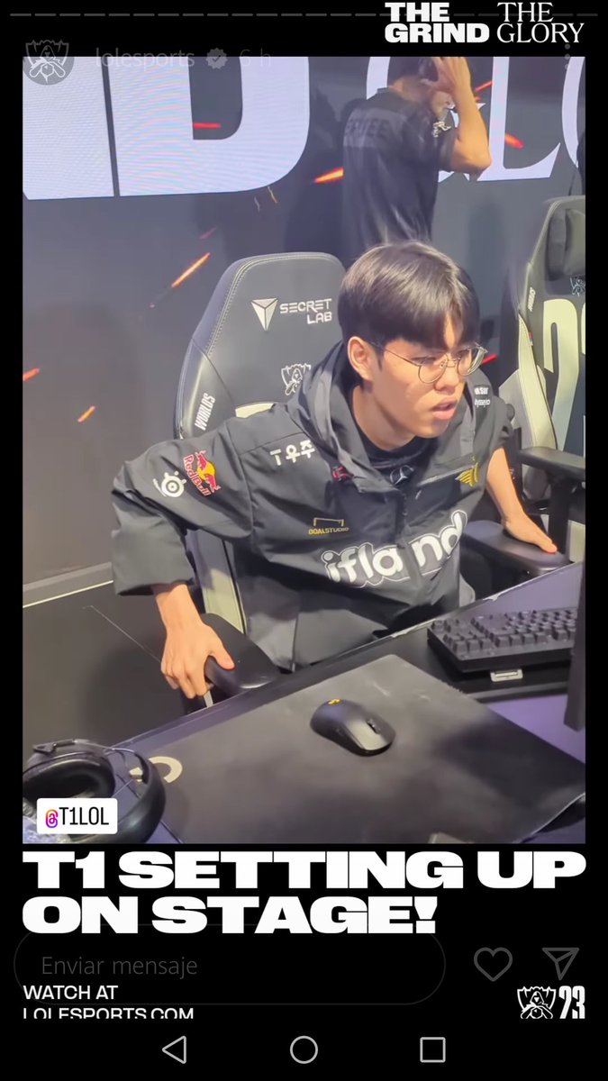 hatingpeopIe's tweet photo. Teclados de T1
Faker: ⬛
Oner:⬛
Gumayusi:⬛🟥
Keria:💖✨💅🏼🦄🌸🌱🎀 https://t.co/s09dx83XF2