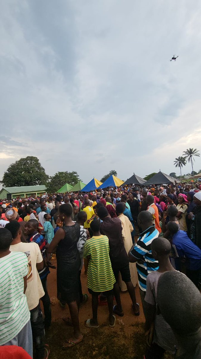 MuritalaAjaka's tweet photo. Thank you the good people of Abocho, God bless everyone who took their time to be here today.. 

May we achieve the Kogi of our Dream! https://t.co/T2yehve7Ie