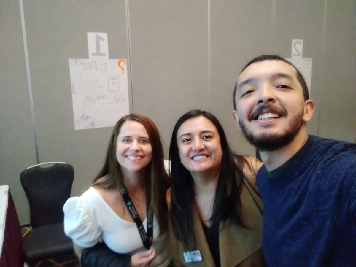 VeroOlivero81's tweet photo. Spotted during #FallOrientation @ParticipateLrng
#UnitingOurWorld
Can I stop time and start all over again?
Loving it SO much 💜🧉🇦🇷😍💜🥰 https://t.co/WvFQ5t5Muk