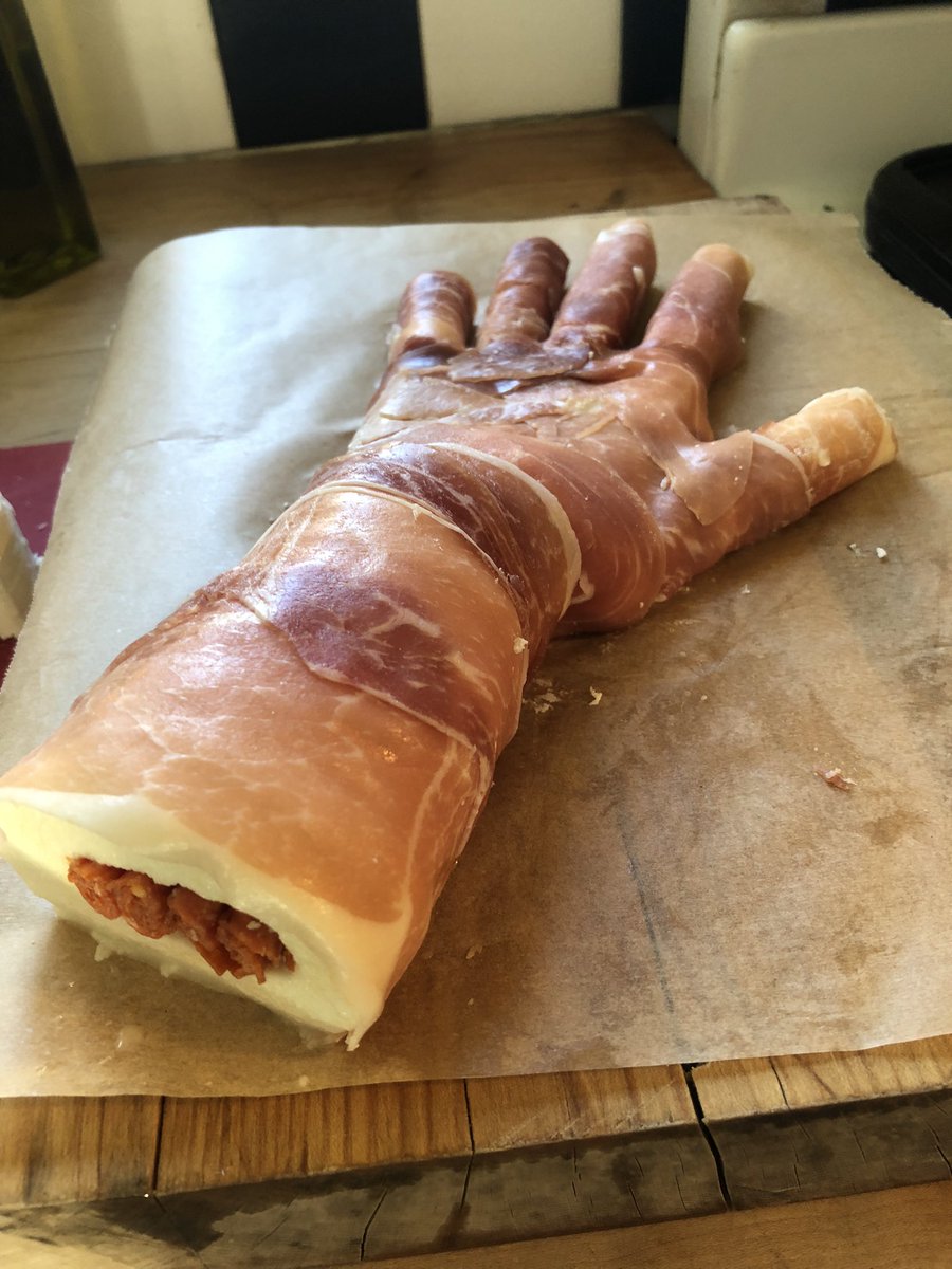 BoiltOwl tweet media