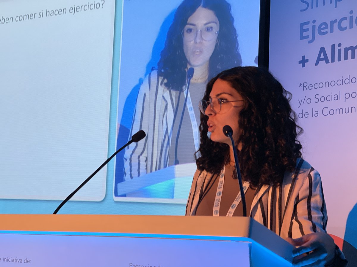 educa_med's tweet photo. Candelaria Soulas y Esther Tortosa han repasado los principales aspectos sobre la nutrición en pacientes y supervivientes de cáncer. Sigue aquí el III Simposio de #EjercicioyCáncer: https://t.co/9xXoEj22nQ #EducaMedSEC
Declarado de interés sanitario por la Comunidad de Madrid. Nos avalan @GEICAM, @_SEOM, @sogug1 y @SEMERGENap.
@Fun_Realmadrid @FundAladina @aecdeporte @Ibions_info @fundacionuapo @sorayacasla @cfisiomad @AMOHasociacion @BMSIberia @GSK_ES @IpsenGroup @AstraZenecaES
#oncología #cienciasdeldeporte #nutrición #asociaciones #cáncer