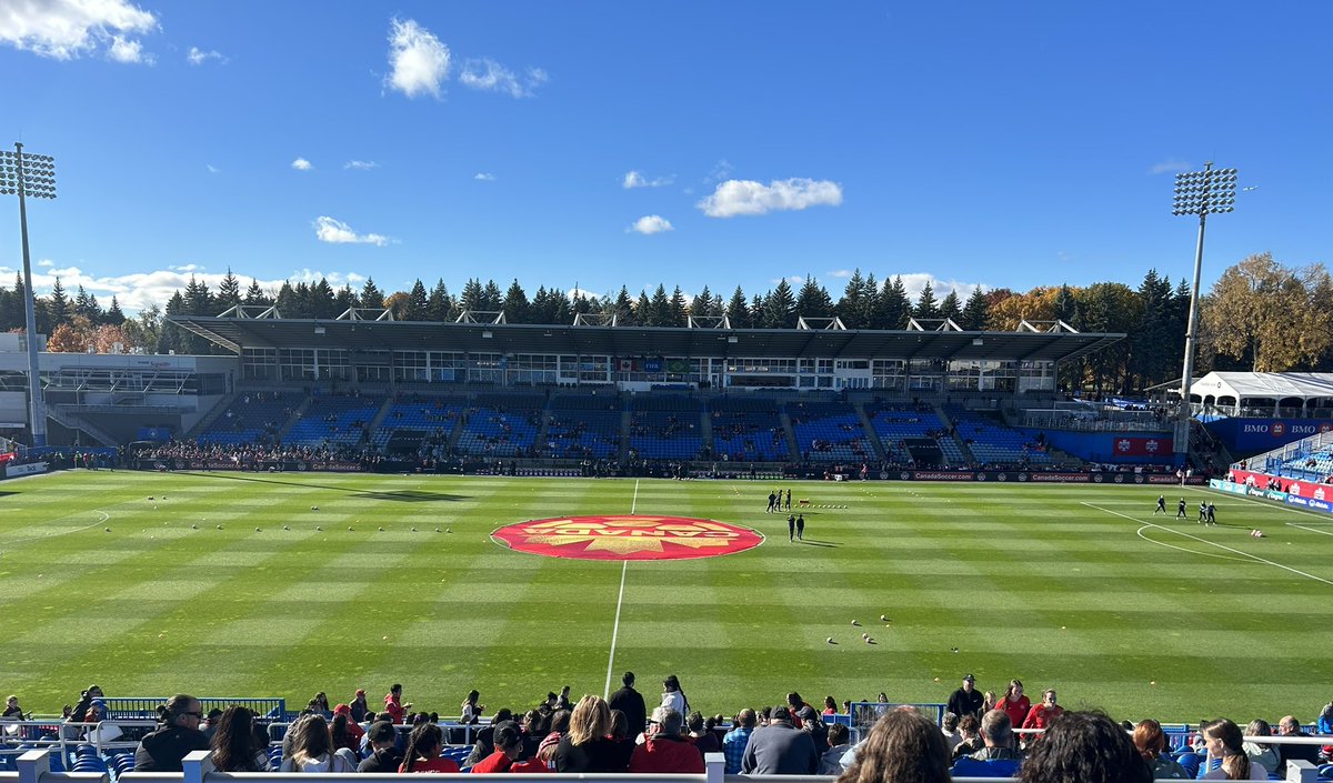 Beautiful day for the beautiful game. #CANWNT #ThankYouSincy #CanadaRED