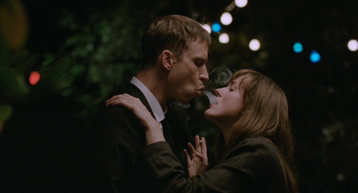 TheCinesthetic's tweet photo. The Worst Person in the World (2021) dir. Joachim Trier https://t.co/6Go29uxOBJ