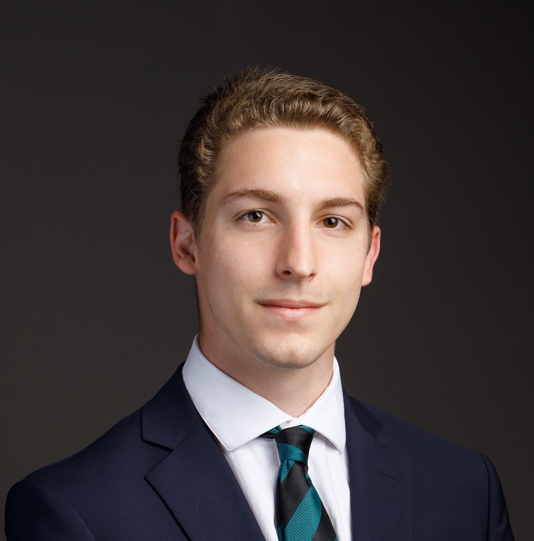 Meet a member of our National Executive Council! @DanielGJovin is a third year MD-PhD student at Yale School of Medicine. He received a B.S. in Bioengineering at Temple University, and joined the MSTP program at Yale right after graduating. His research interests 1/3