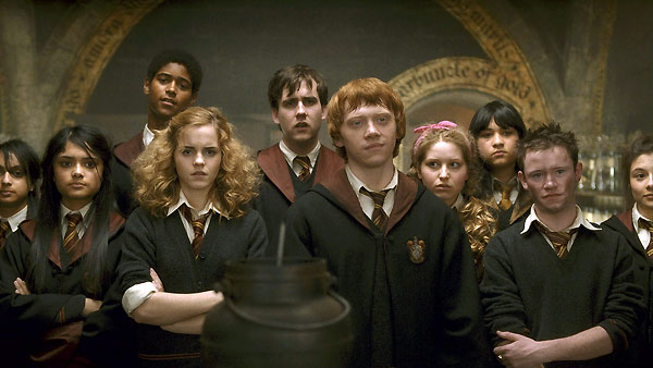 JuanC_Rdgz's tweet photo. 🎬 #HappyBirthdayDevonMurray 🎂🎬
#DevonMurray #HarryPotterandtheGobletofFire #HarryPotterandtheOrderofthePhoenix #HarryPotterandtheHalfBloodPrince #HarryPotterandtheDeathlyHallows #SeamusFinnigan https://t.co/yjbBK91pjC