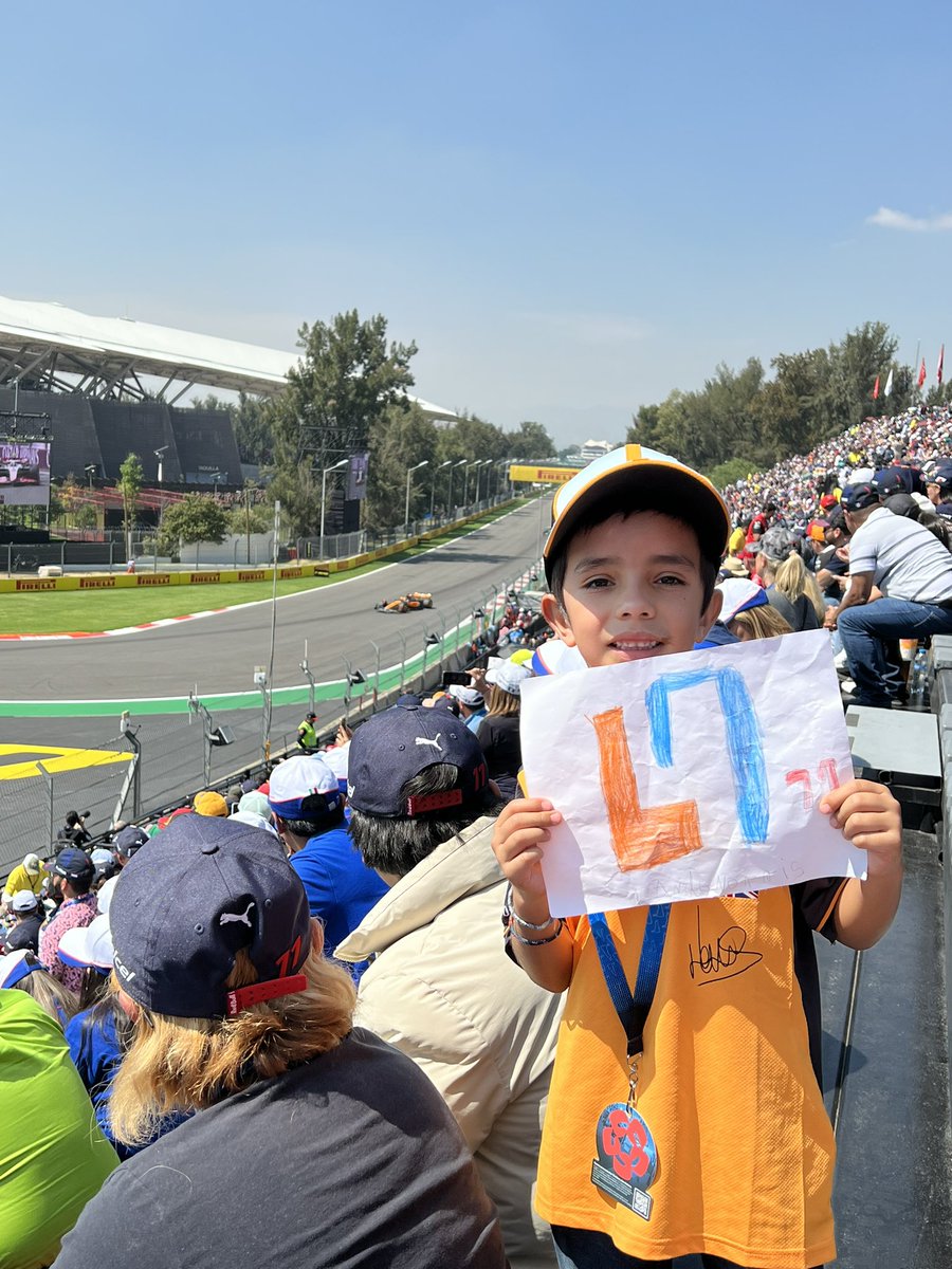 hocadiz's tweet photo. Haven’t met you yet, but cheeering up for @LandoNorris @mclaren https://t.co/0dy9a5gVW4