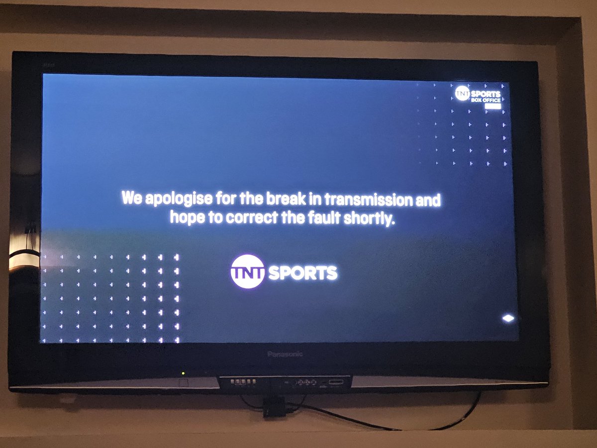 ErrolJay's tweet photo. Not great @tntsports. If you are going to offer pay per view, it's best to ensure your customers can actually view something! #RiyadhSeason https://t.co/IrGGTLSnFh