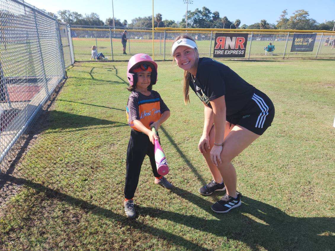 USFSoftball's tweet photo. https://t.co/4tvHrNtWKj
